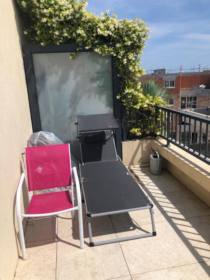 Appartement A Proximite Du Centre Et De La Plage A Mèze Esterno foto