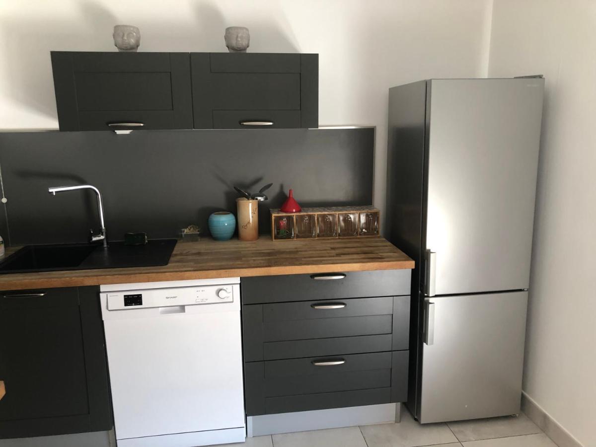 Appartement A Proximite Du Centre Et De La Plage A Mèze Esterno foto
