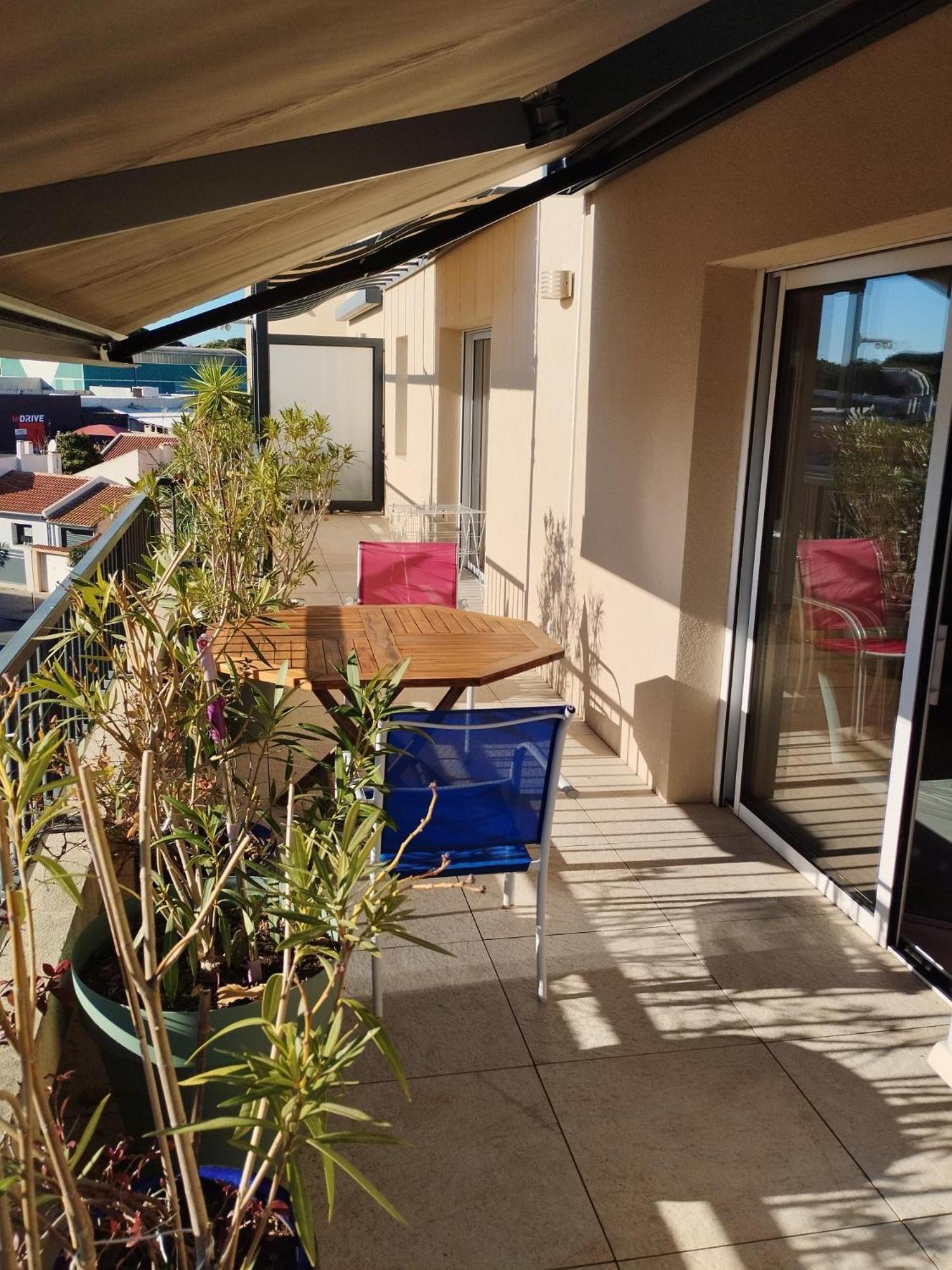 Appartement A Proximite Du Centre Et De La Plage A Mèze Esterno foto